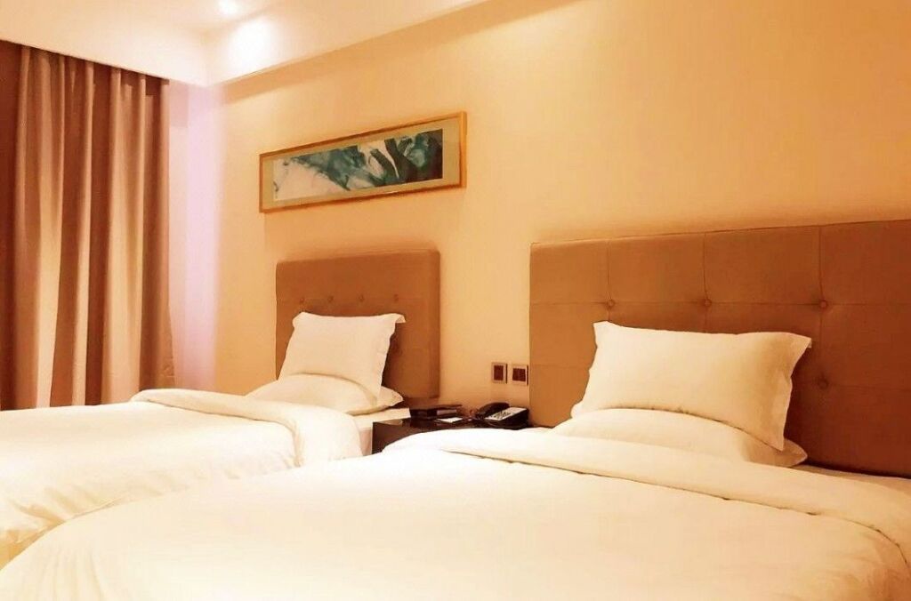 Lai Fu Shi Hotel — фото 1