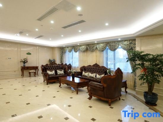 Шанхай: Vienna International Hotel (Shanghai Pudong Airport Hangtou Road)