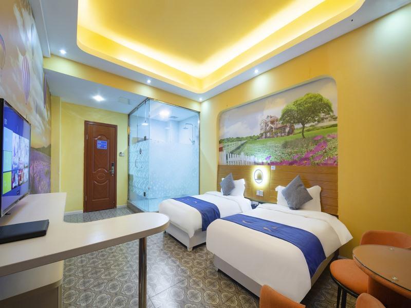 Ледун: Shell Hotel Hainan Yuedong County Huangliu Town Huaijuan Bus Terminal