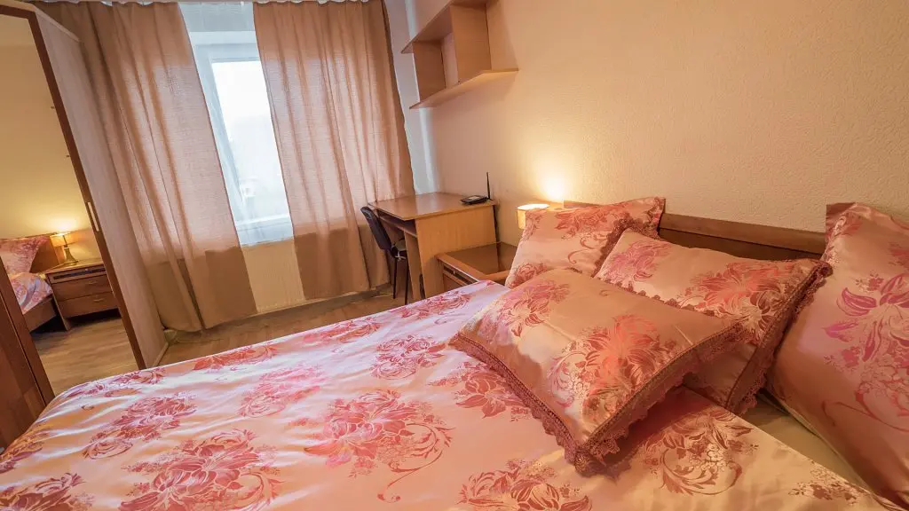Санкт-Петербург: Na Komendantskoj Ploschadi 8 A Apartments