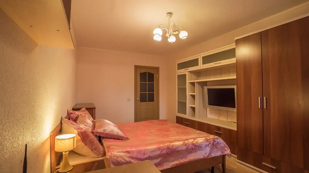 Санкт-Петербург: Na Komendantskoj Ploschadi 8 A Apartments
