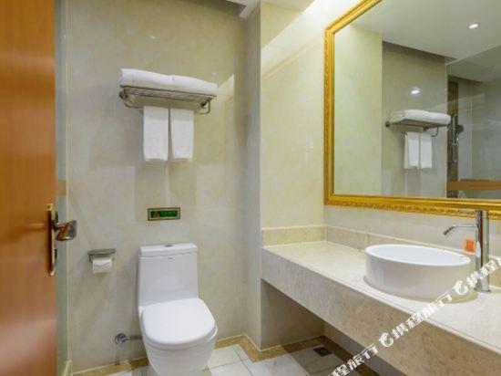 Лючжоу: Vienna International Hotel (Liuzhou Wuxing Pedestrian Street)