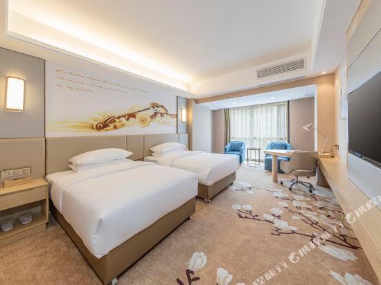 Фучжоу: Vienna Hotel (Fuzhou Changle Huangting Shouzhan)