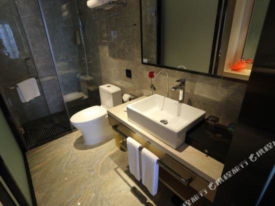 Фошань: Sovereign Hotels & Resorts