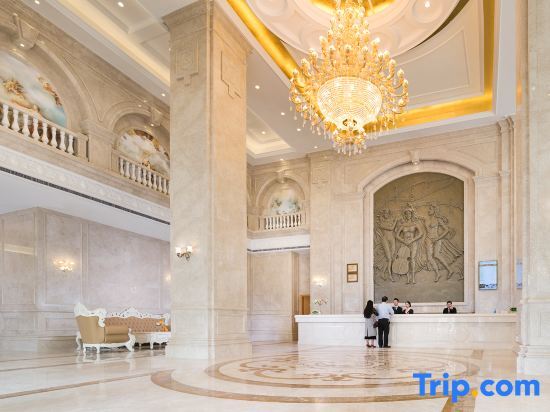 Чандэ: Vienna International Hotel (Changde College of Arts and Sciences Tobacco Factory)