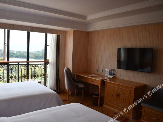 Лешан: Vienna Hotel (Emei Mountain High Speed Railway Station)