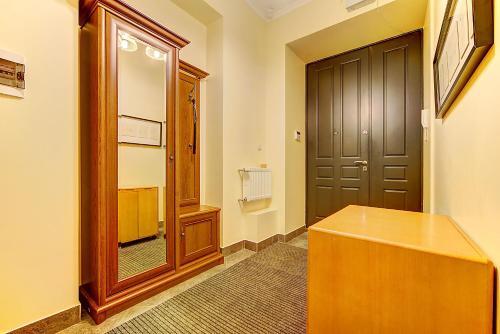 Санкт-Петербург: Sutkipeterburg on Chkalovskoy Apartaments