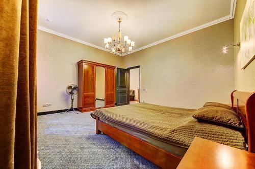 Санкт-Петербург: Sutkipeterburg on Chkalovskoy Apartaments