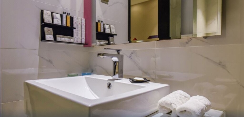 Гуанчжоу: Borrman Hotel (Guangzhou Tianhe Sports Center Linhe West Metro Station)