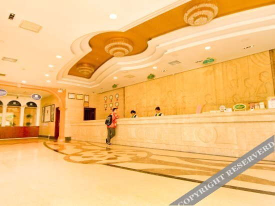 Сиань: Weiyana(Xi'an North High Speed Rail Railway Station)