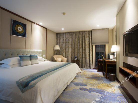 Нанкин: Zhenbao Holiday Hotel (Nanjing Olympic Sports Center)