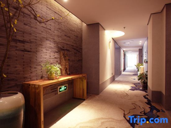 Чанша: PM Hotel (Changsha Songya Hunan Metro Station)