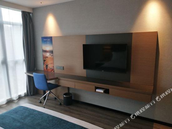 Yeste Hotel (Changsha Wanjiali North Road Tuqiao Metro Station Store) — фото 1