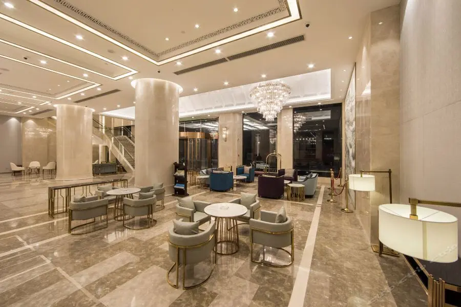 Наньпин: West City International Hotel