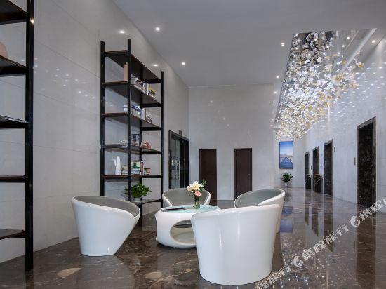 Синьюй: O.LIVE social Hotel