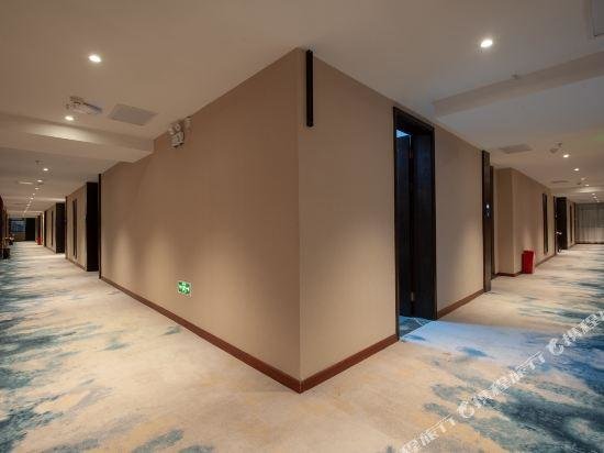 O.LIVE social Hotel — фото 1