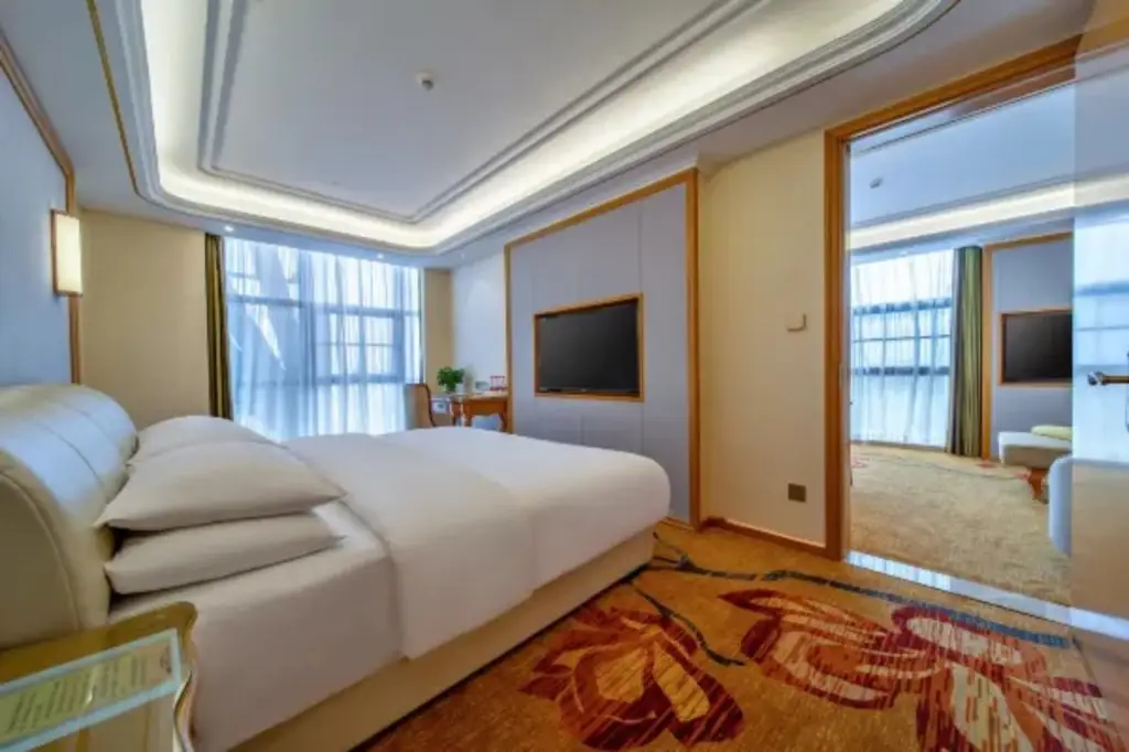 Куньмин: Vienna International Hotel