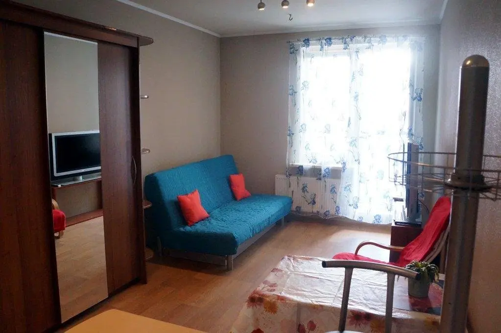 Санкт-Петербург: Udobnaya Studiya Na Koroleva Apartments