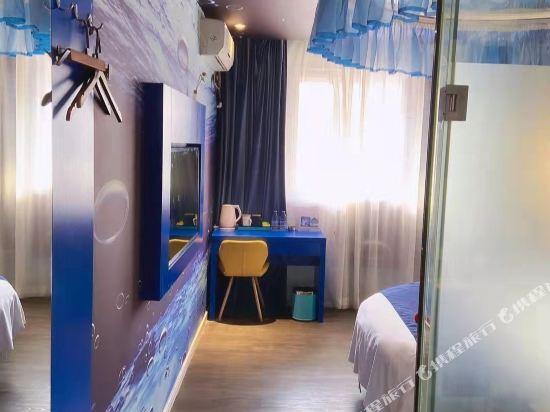 Шэньчжэнь: Jun kai hotel (Shenzhen North Railway Station Wanzhong City)