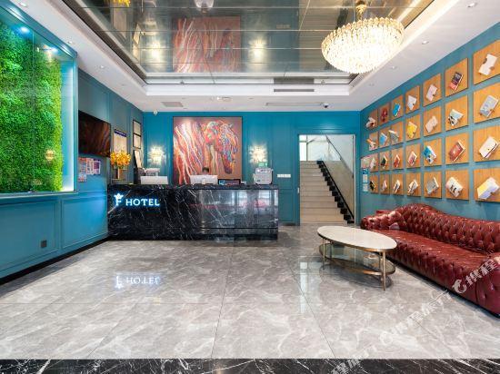 Шэньчжэнь: Jun kai hotel (Shenzhen North Railway Station Wanzhong City)