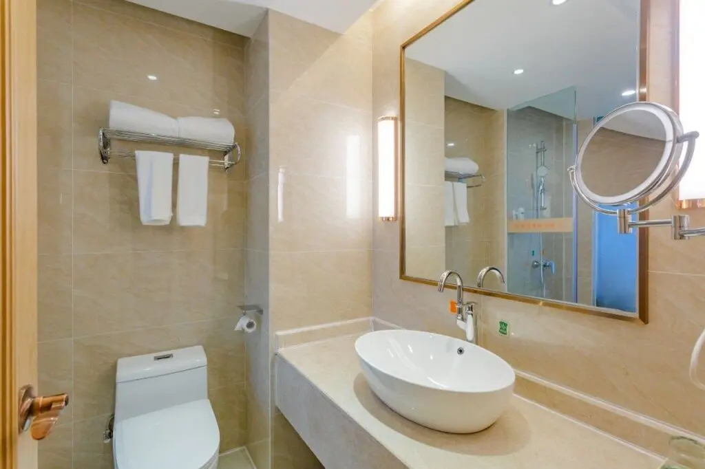 Чэнду: Vienna International Hotel (Chengdu Exhibition Center Zhonghe Metro Station)