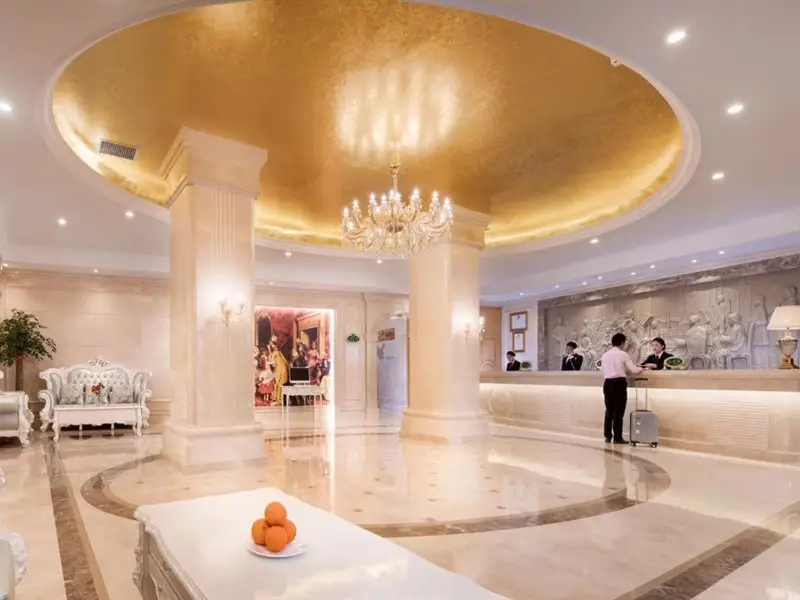 Ханчжоу: Vienna International Hotel (Hangzhou Linping South High-speed Railway Station)