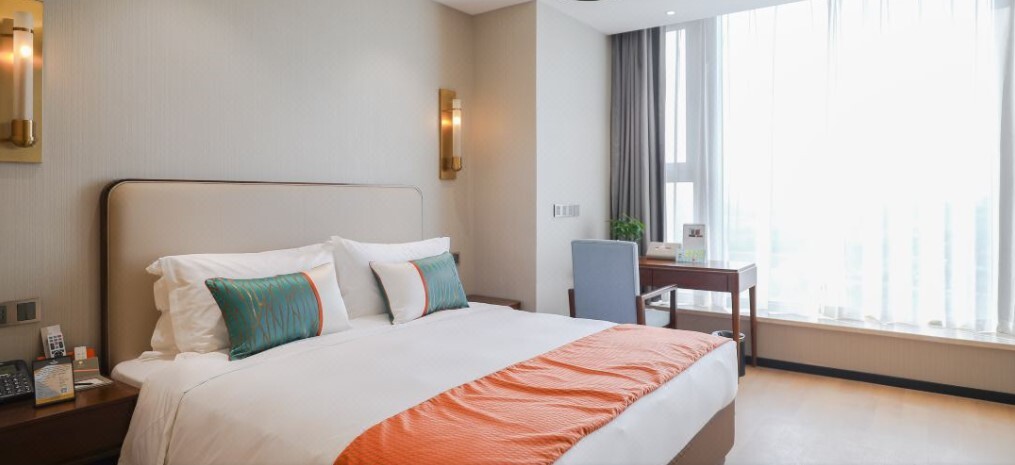 Нанкин: Jinling Funhome Hotel Nanjing Jiulong Lake