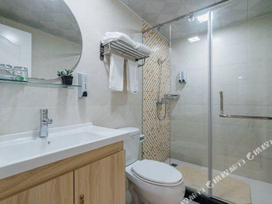 Шанхай: Holiday Inn Dongming (Shanghai Songjiang University Town store)