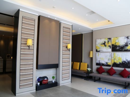 Пекин: Home Inn Plus (Beijing Songjiazhuang Metro Station)