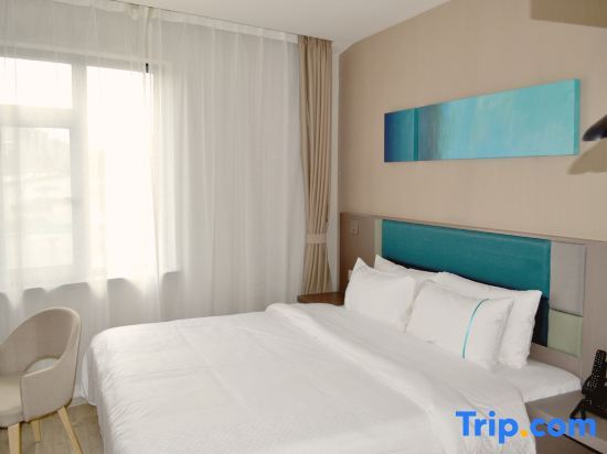 Пекин: Home Inn Plus (Beijing Songjiazhuang Metro Station)