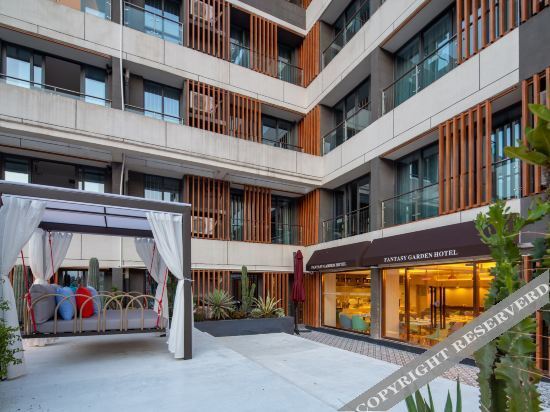 Fantasy Garden Hotel — фото 1