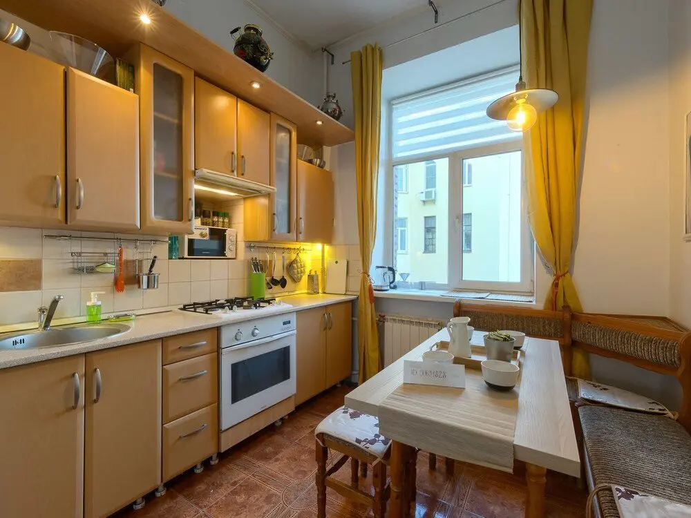 Санкт-Петербург: Apartment on Kamennoostrovskiy p17
