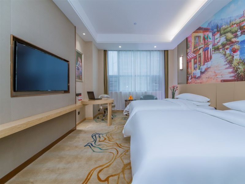 Хуанган: Vienna International Hotel (Huanggang Normal College Ruitian Plaza)