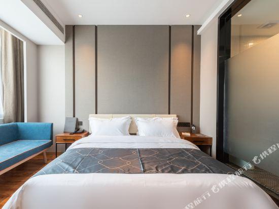 Лиаоченг: Liaocheng Chonpines Hotel