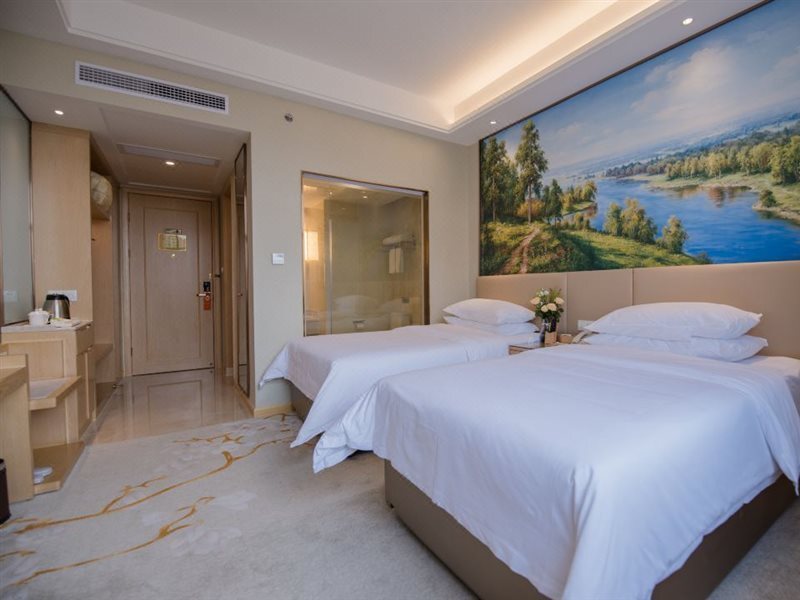 Ухань: Vienna International Hotel (Wuhan Wangjiawan Tieqiao Square)