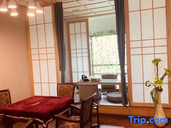 Мяньян: Vienna International Hotel (Mianyang High-speed Railway Station)