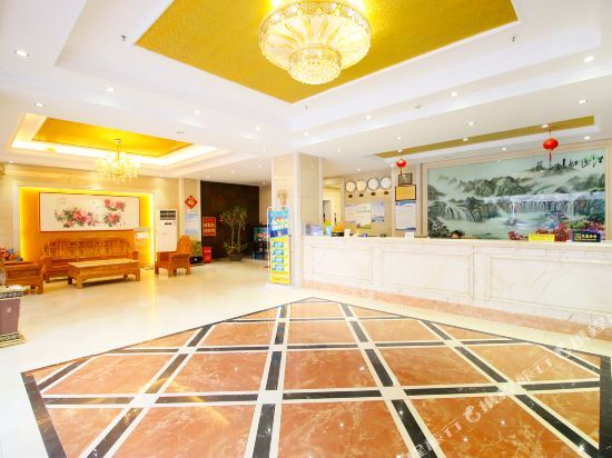 Ганьчжоу: Hongtian W Hotel (Zhanggong District Wenming Avenue Bus Station)