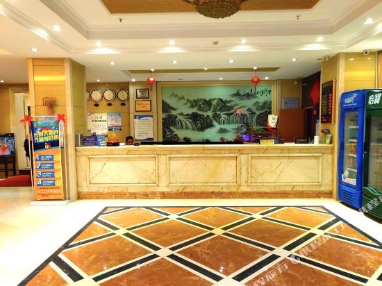Ганьчжоу: Hongtian W Hotel (Zhanggong District Wenming Avenue Bus Station)