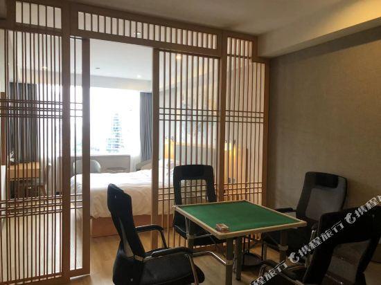 Шанхай: Pu Jue Hotel (Shanghai Hongqiao Airport Longbai Metro Station)