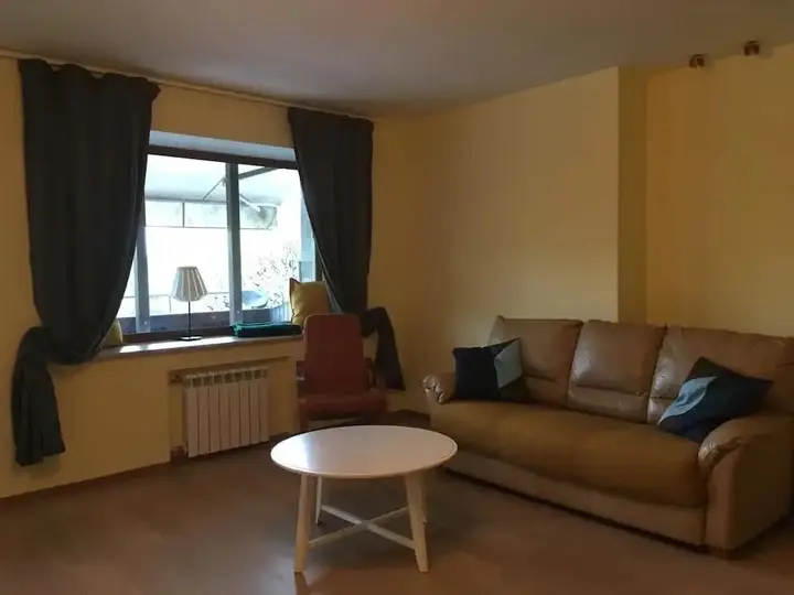 Санкт-Петербург: Apartment Troitskaya 50
