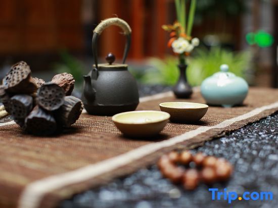 Дали: Yanqing Shanju Inn