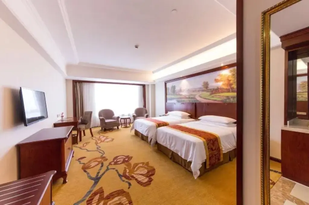 Шанхай: Vienna Hotel (Shanghai Songjiang Mall Miaoqian Street)