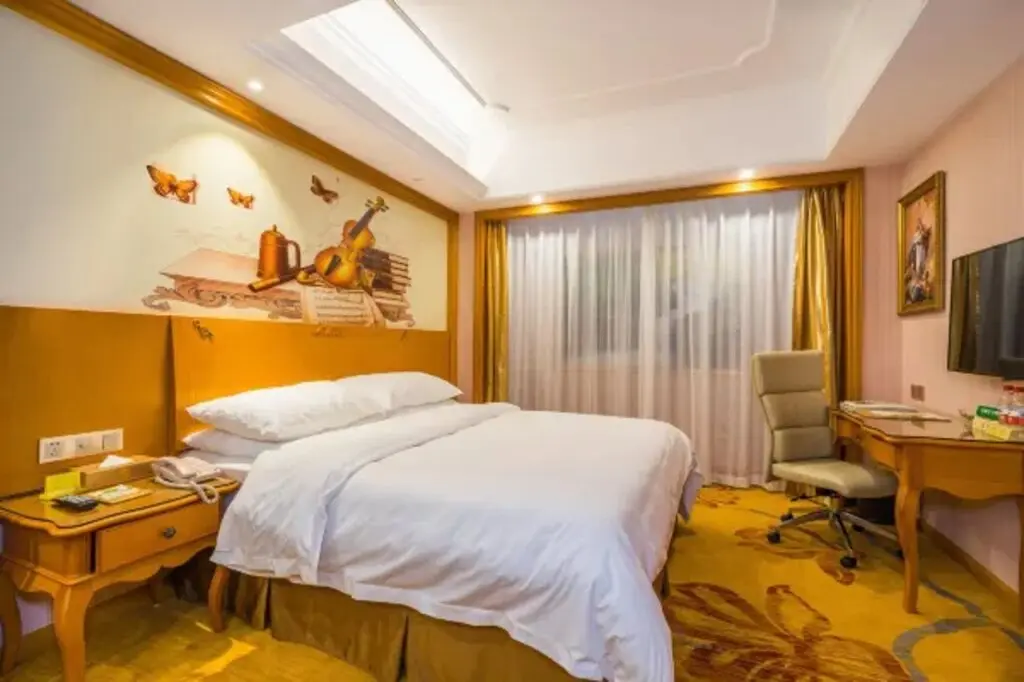 Шанхай: Vienna Hotel (Shanghai Songjiang Mall Miaoqian Street)
