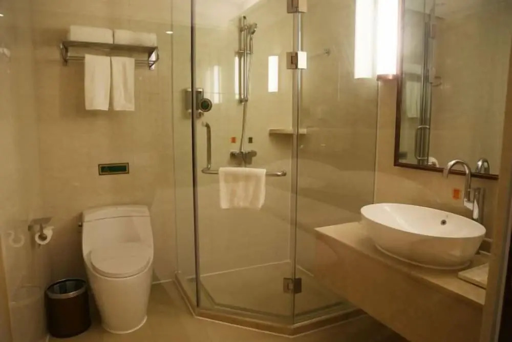Lanyang: Vienna International Hotel (Danzhou Dingshang Square)