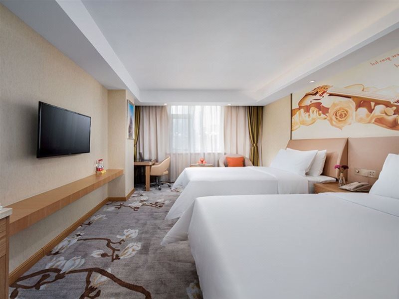 Далянь: Vienna International Hotel Dalian municipal government