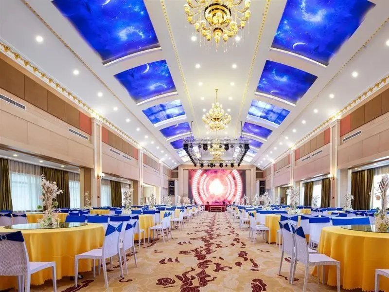 Далянь: Vienna International Hotel Dalian municipal government