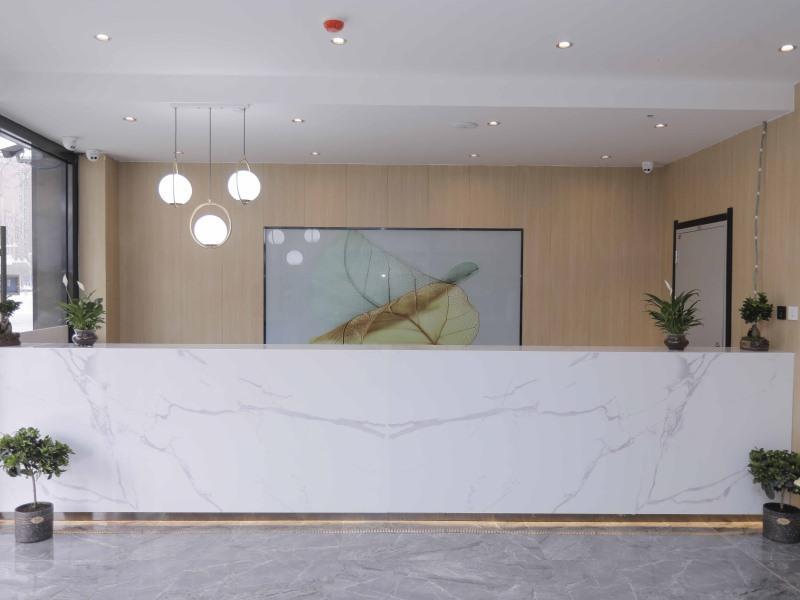 Таншань: Green Tree Inn Express Tangshan Kaiping District Government