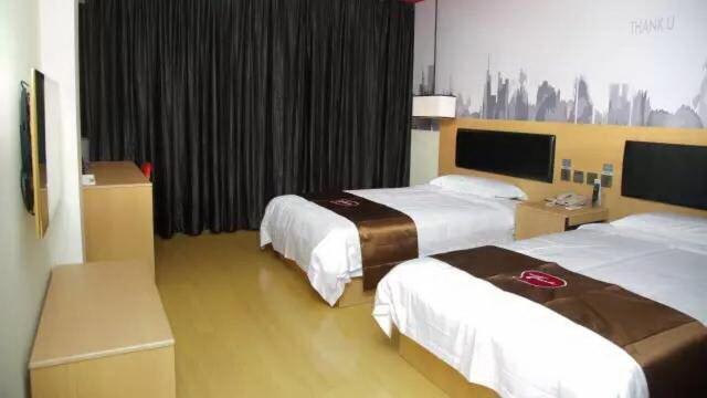 Шаньвэй: Thank Inn Chain Hotel Guangdong Shanwei Haifeng County Erhuan Dongnanqiao