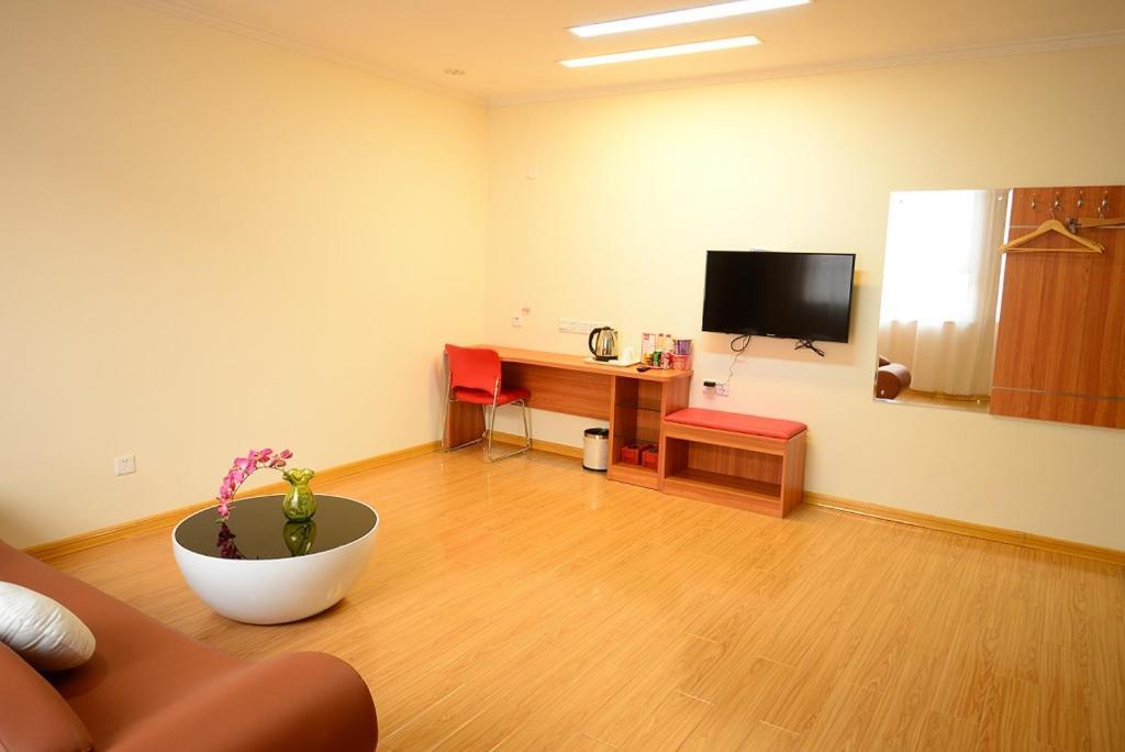 Дежоу: Thank Inn Chain Hotel Shandong Dezhou Canal Development Zone Black Horse