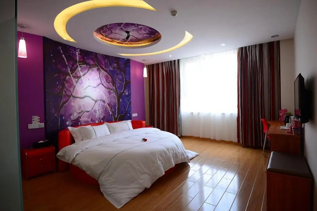 Дежоу: Thank Inn Chain Hotel Shandong Dezhou Canal Development Zone Black Horse